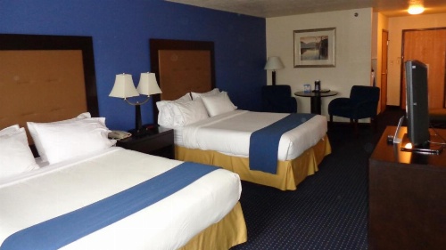 Holiday Inn Express & Suites New Buffalo, MI image 11