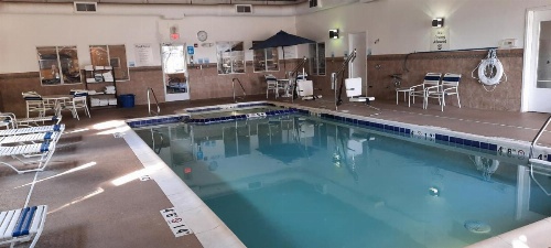 Holiday Inn Express & Suites New Buffalo, MI image 18