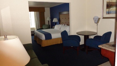 Holiday Inn Express & Suites New Buffalo, MI image 39