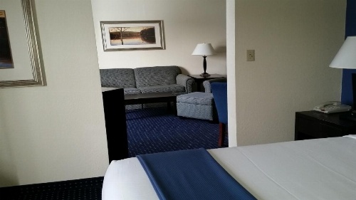 Holiday Inn Express & Suites New Buffalo, MI image 5